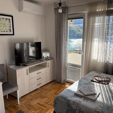 Zora Apartment بلوزين المظهر الخارجي الصورة